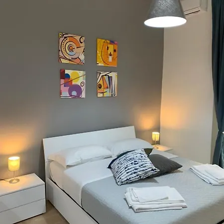 דירה La Terrazza Sul Porto נאפולי